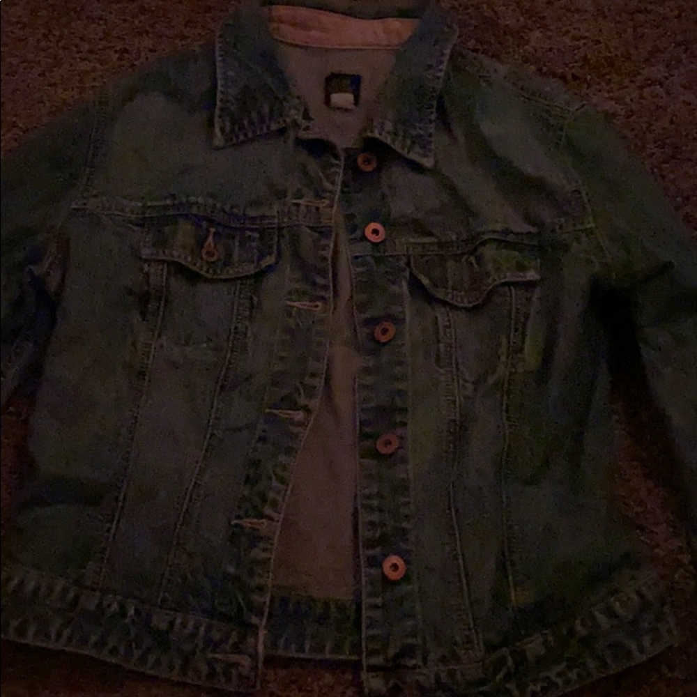 Women’s GAP jean jacket